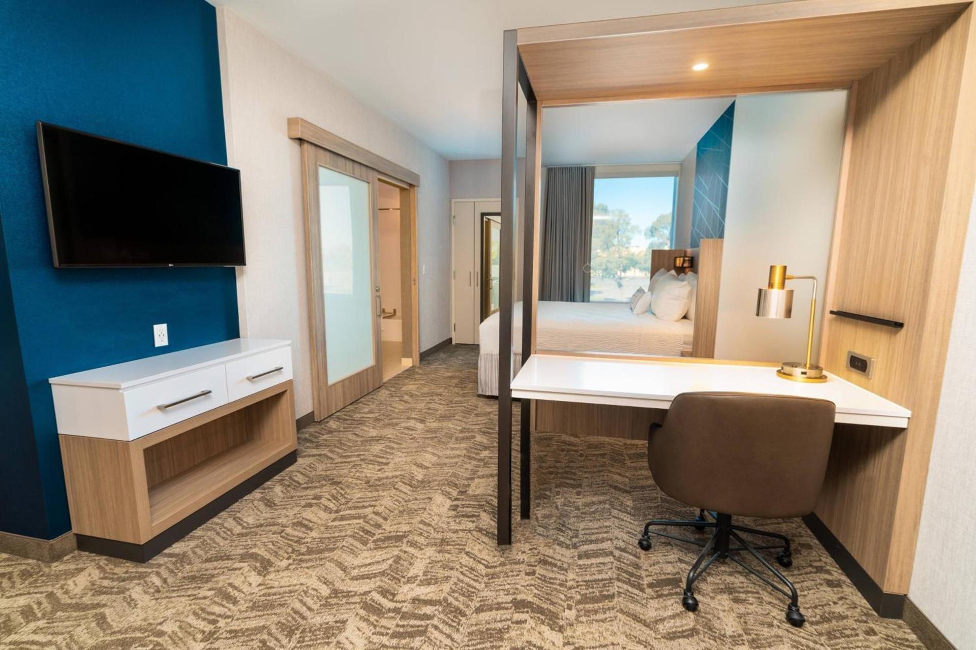 SpringHill Suites by Marriott Newark Fremont photo 11
