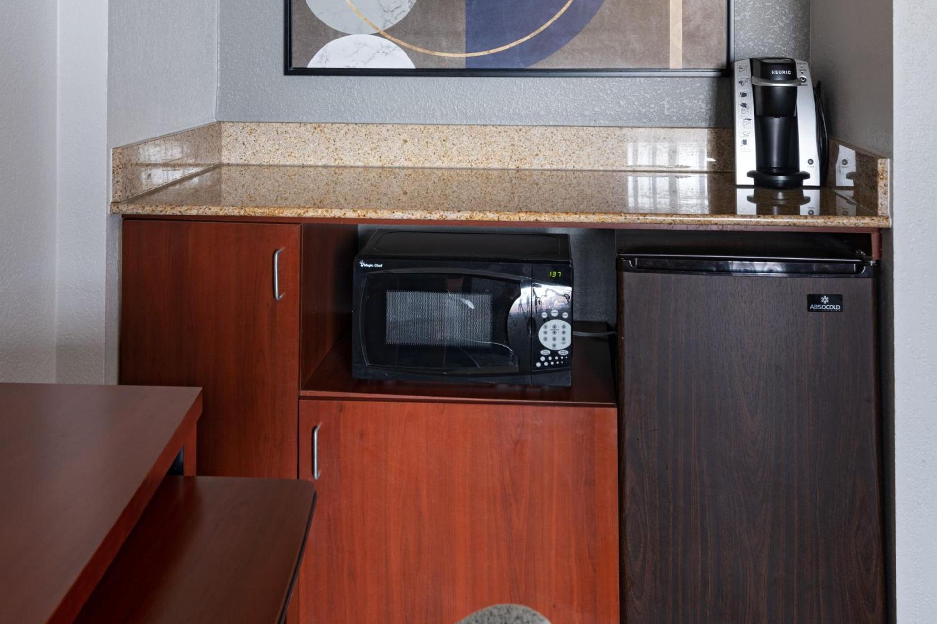 Courtyard by Marriott San Antonio Airport photo 10