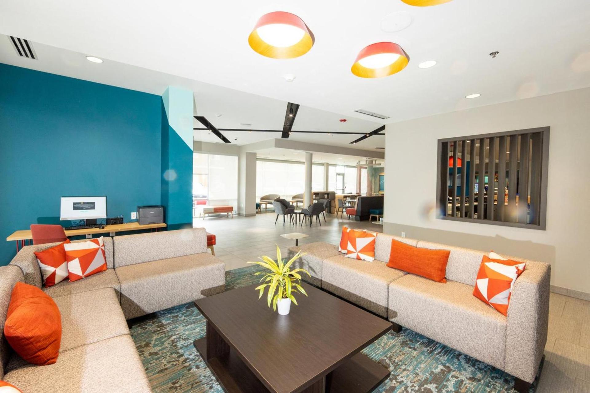 Avid Hotels - Denver Airport Area by IHG photo 39