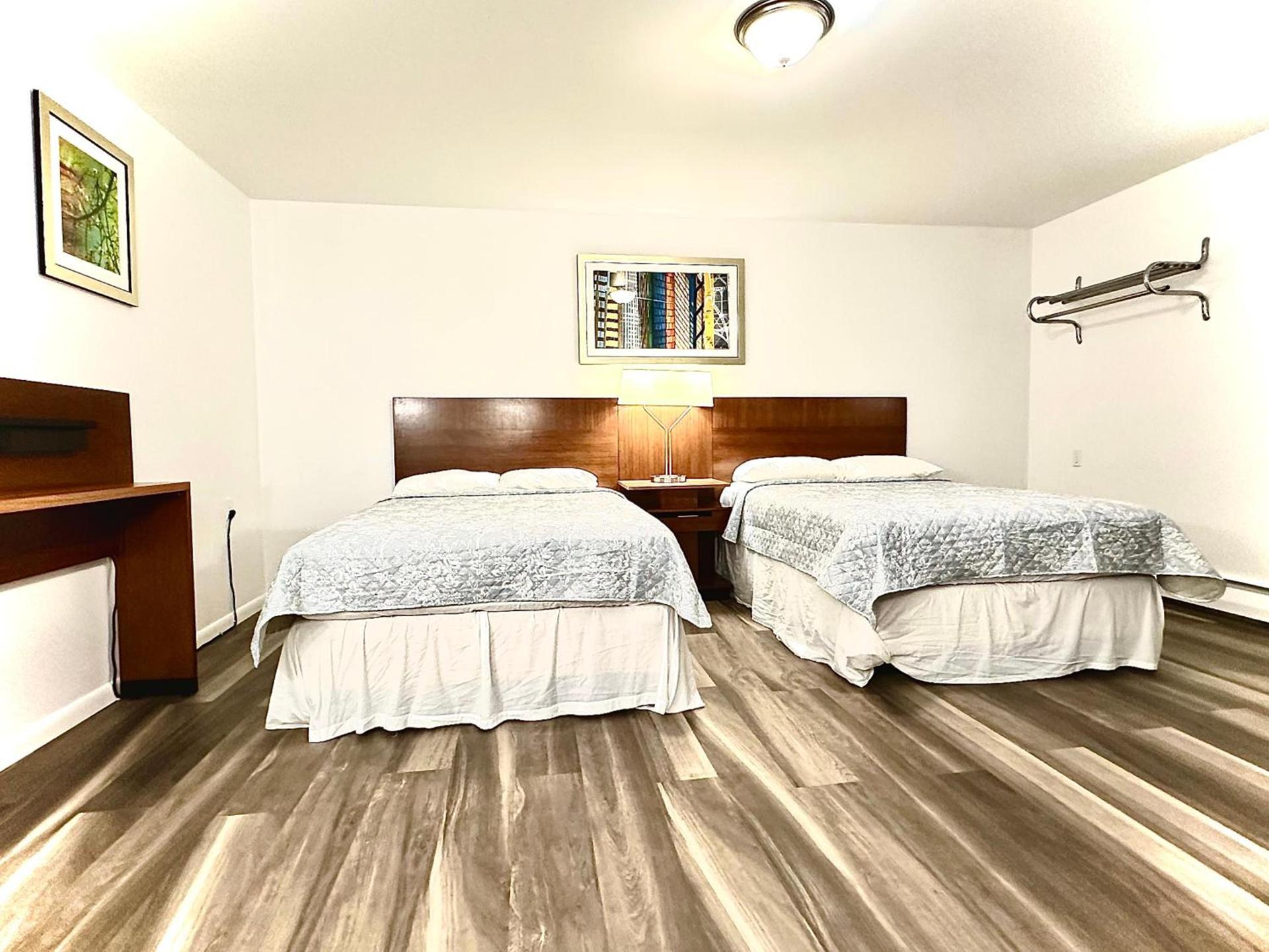 Budget Inn photo 10
