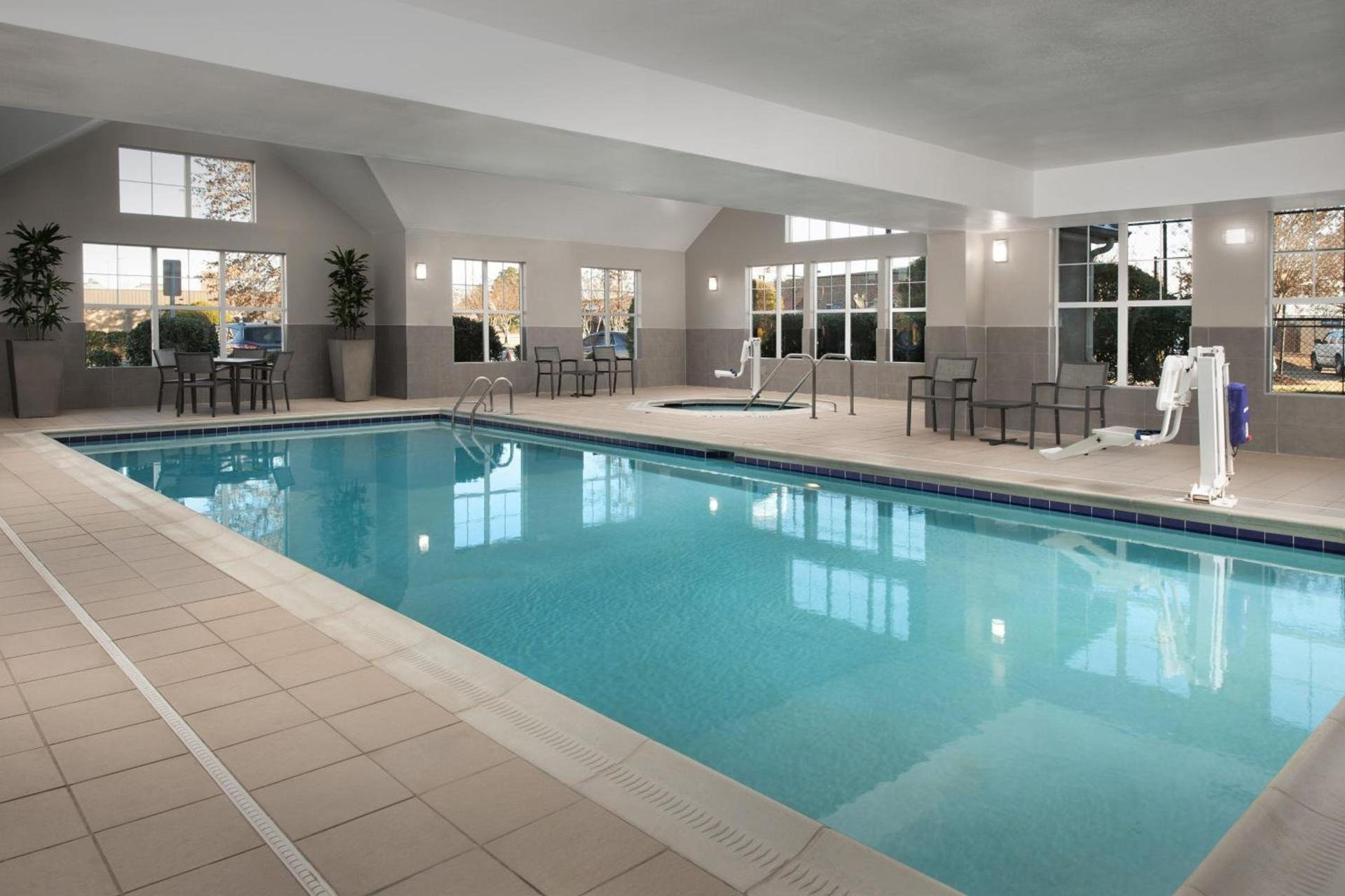 Residence Inn by Marriott Fayetteville Cross Creek photo 27