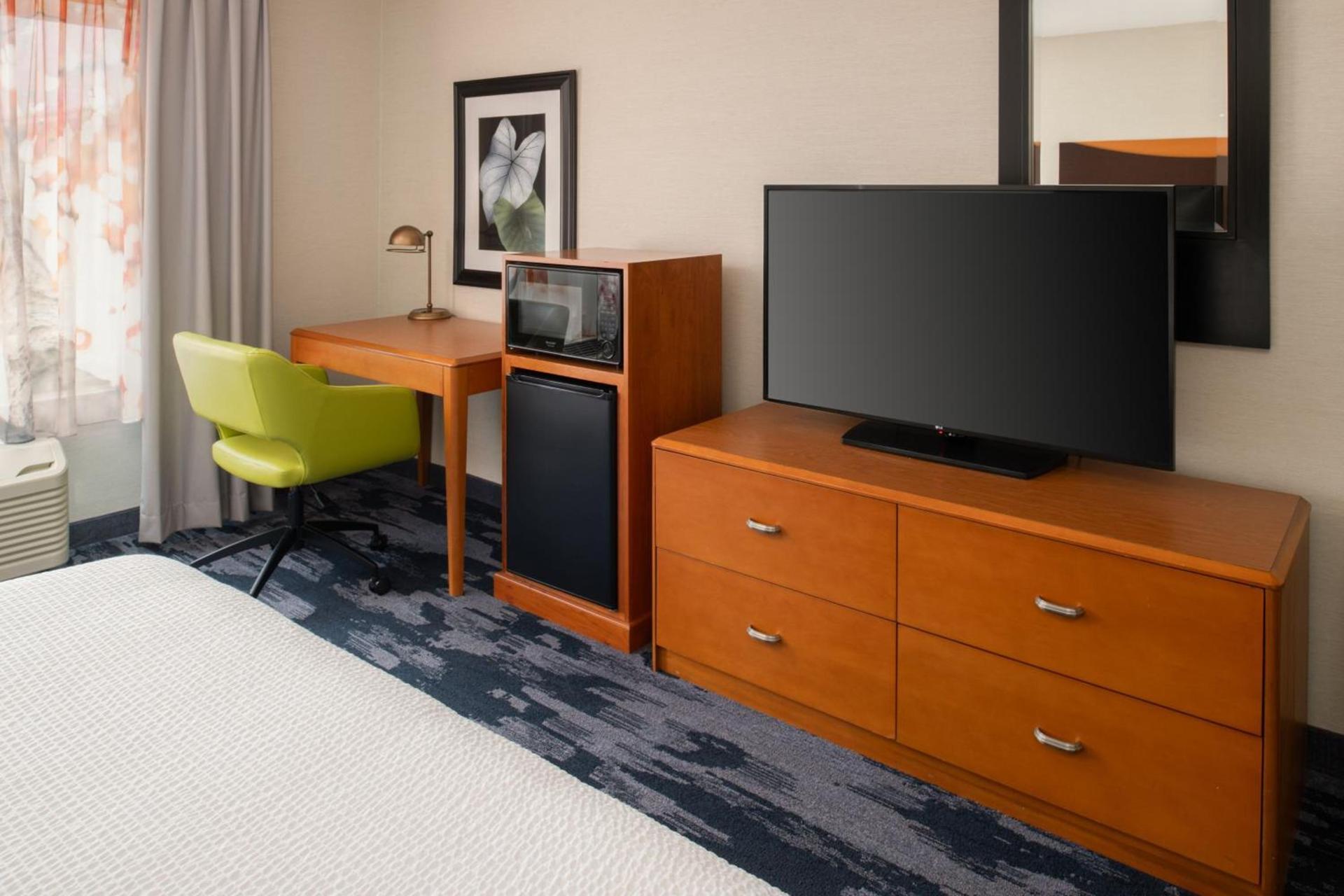 Fairfield Inn & Suites by Marriott Portland Airport photo 10