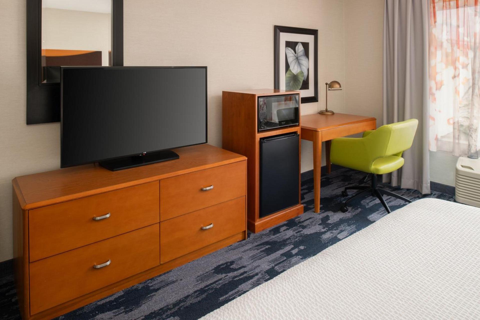 Fairfield Inn & Suites by Marriott Portland Airport photo 12