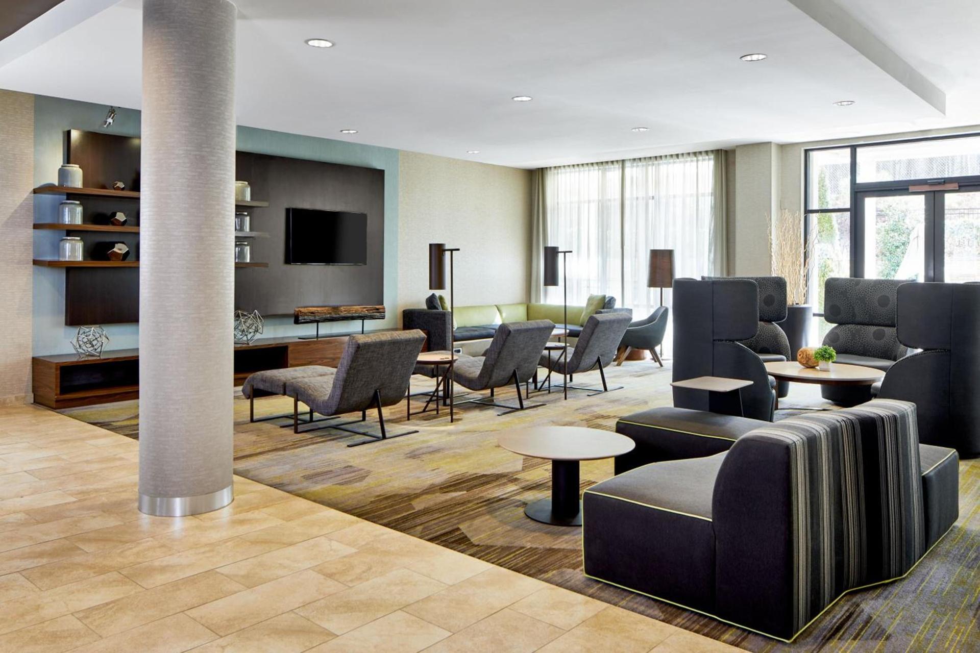 Courtyard by Marriott Atlanta Lithia Springs photo 8