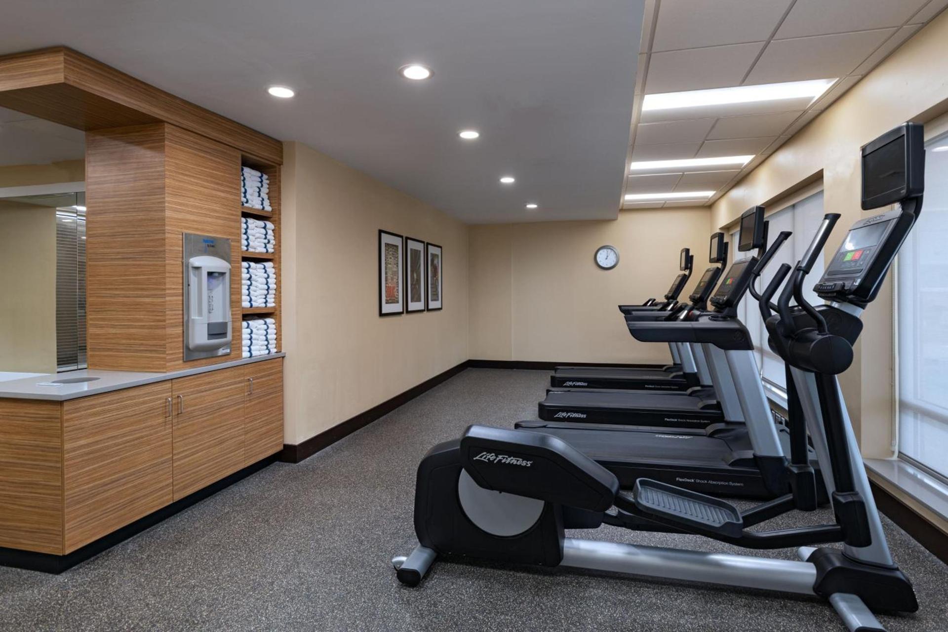 TownePlace Suites by Marriott Edgewood Aberdeen photo 26