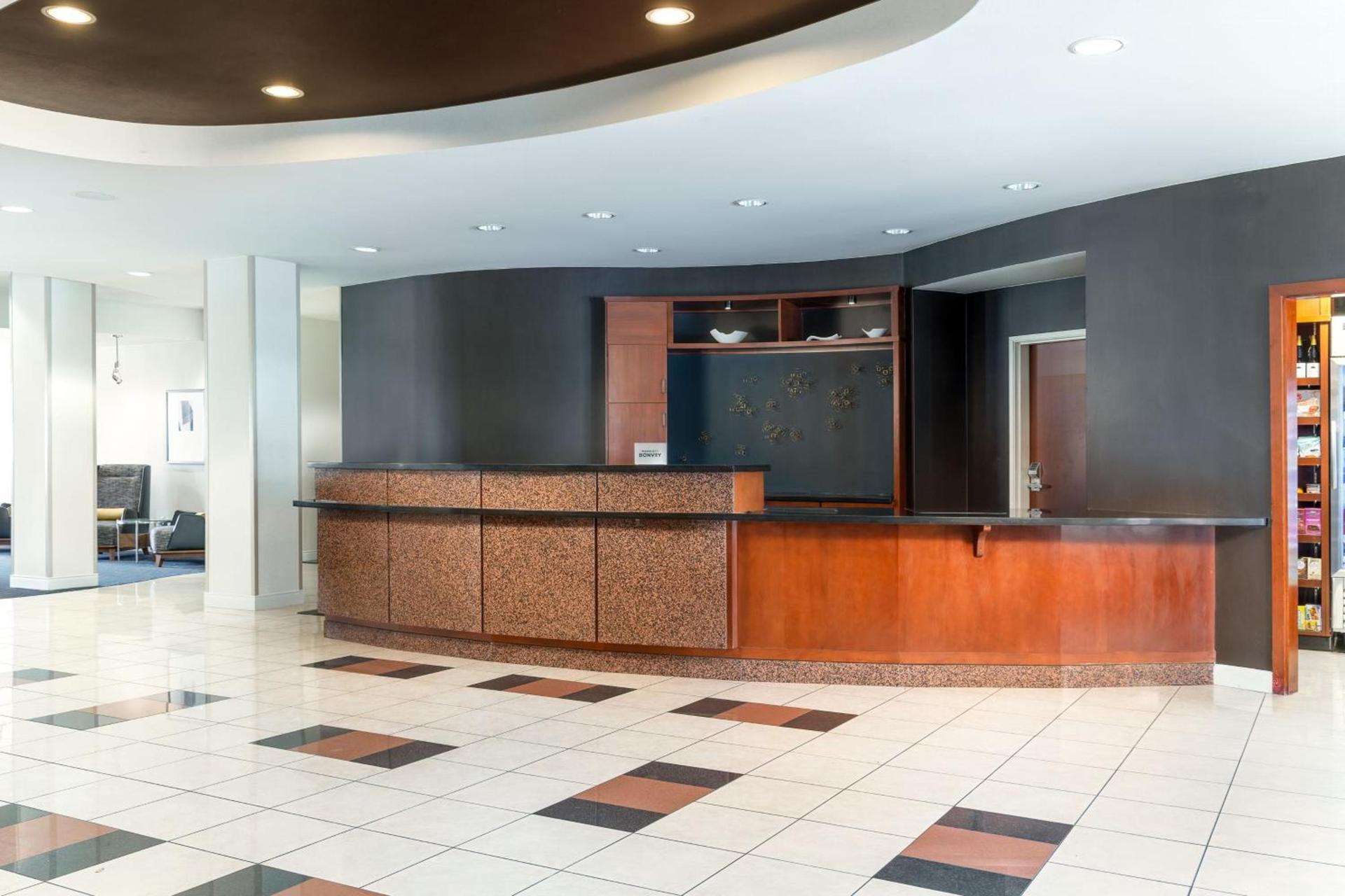 Courtyard by Marriott Ontario Rancho Cucamonga photo 5