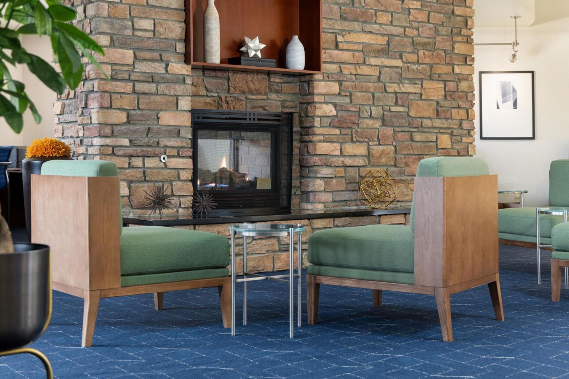 Courtyard by Marriott Ontario Rancho Cucamonga photo 9