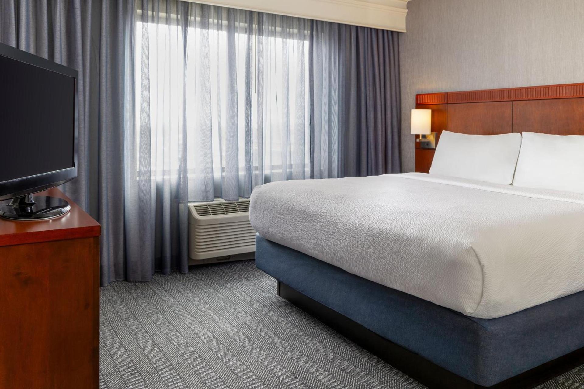 Courtyard by Marriott Ontario Rancho Cucamonga photo 15