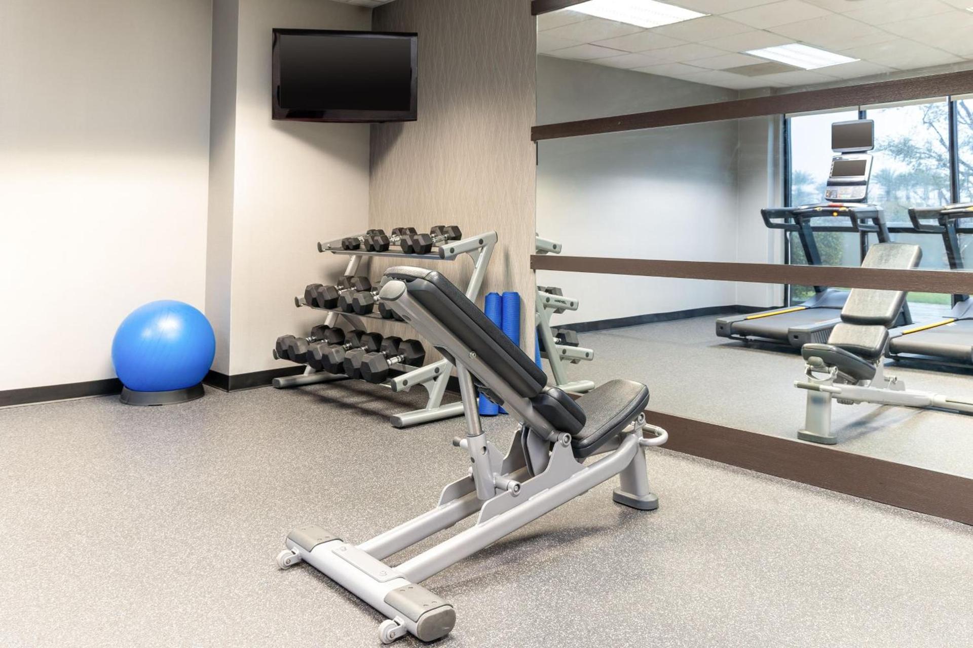 Courtyard by Marriott Ontario Rancho Cucamonga photo 41