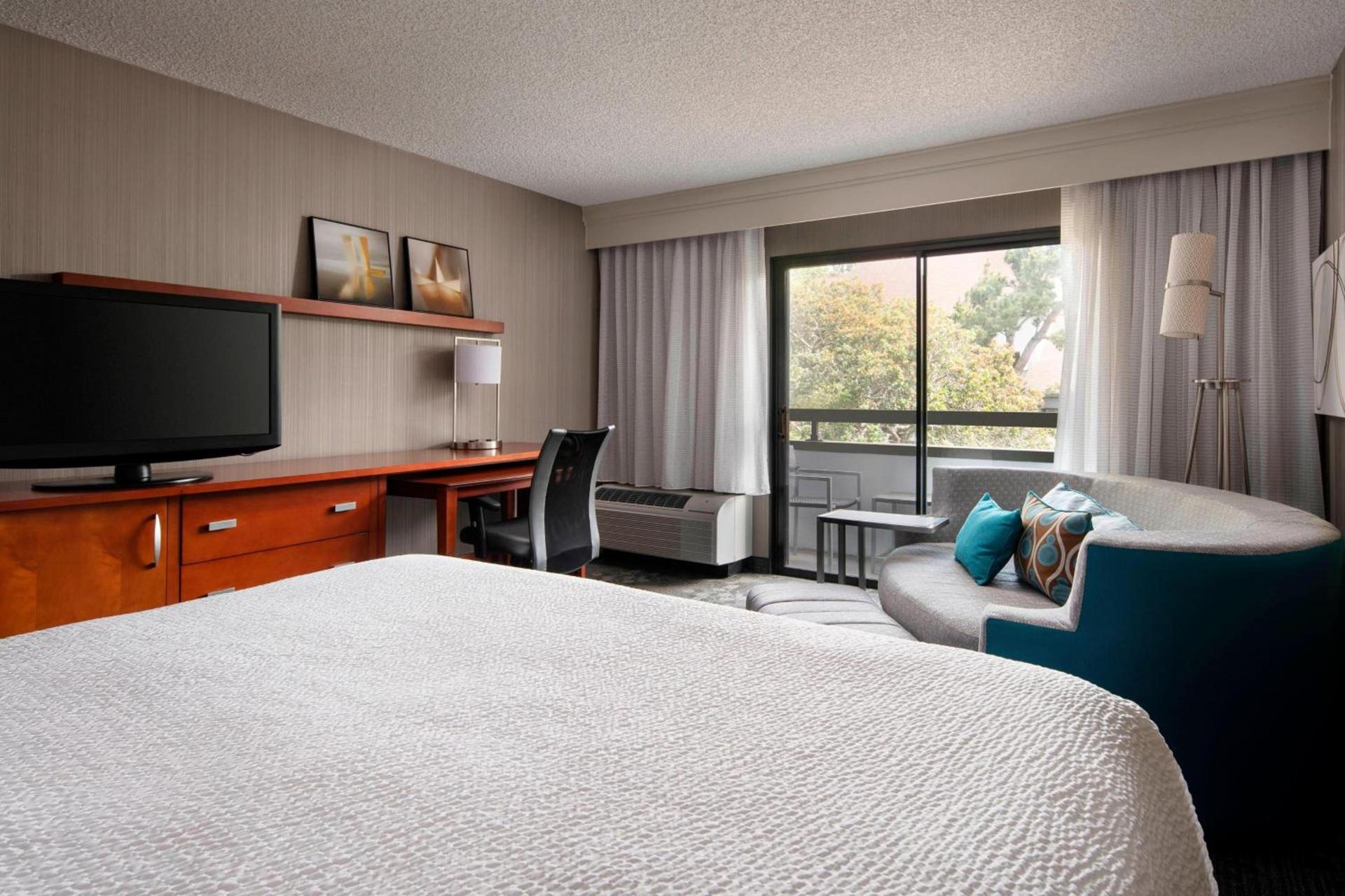 Courtyard by Marriott San Francisco Airport photo 6