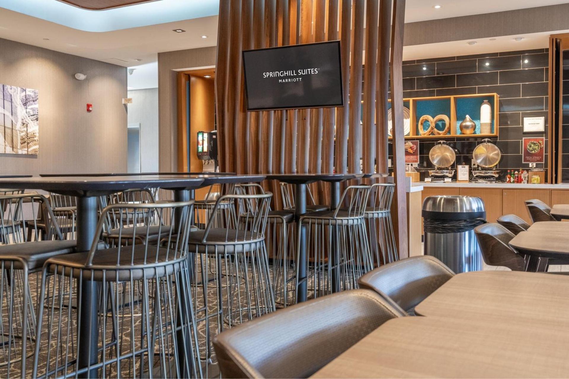 SpringHill Suites by Marriott Woodbridge photo 35
