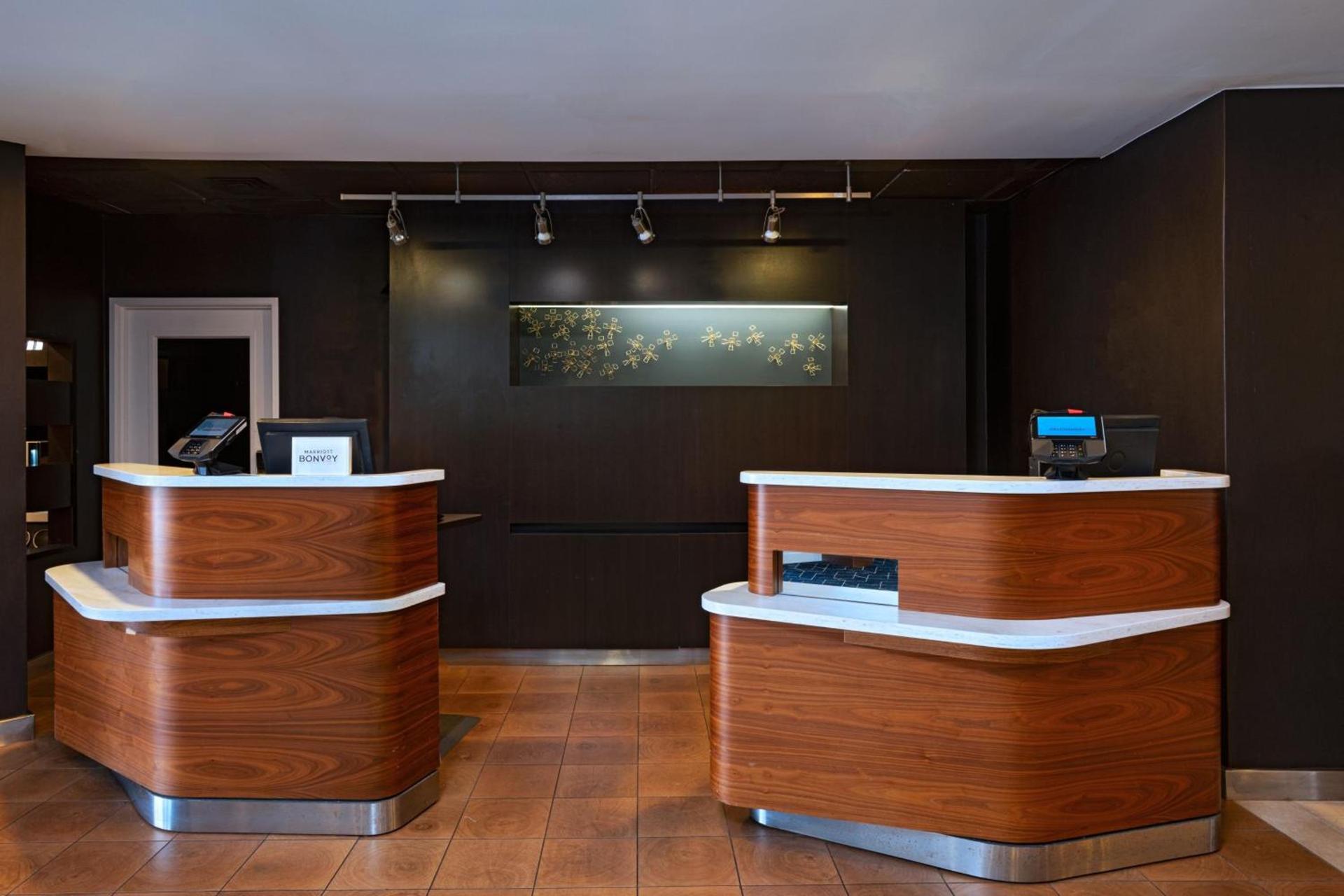 Courtyard by Marriott Austin The Domain Area photo 2