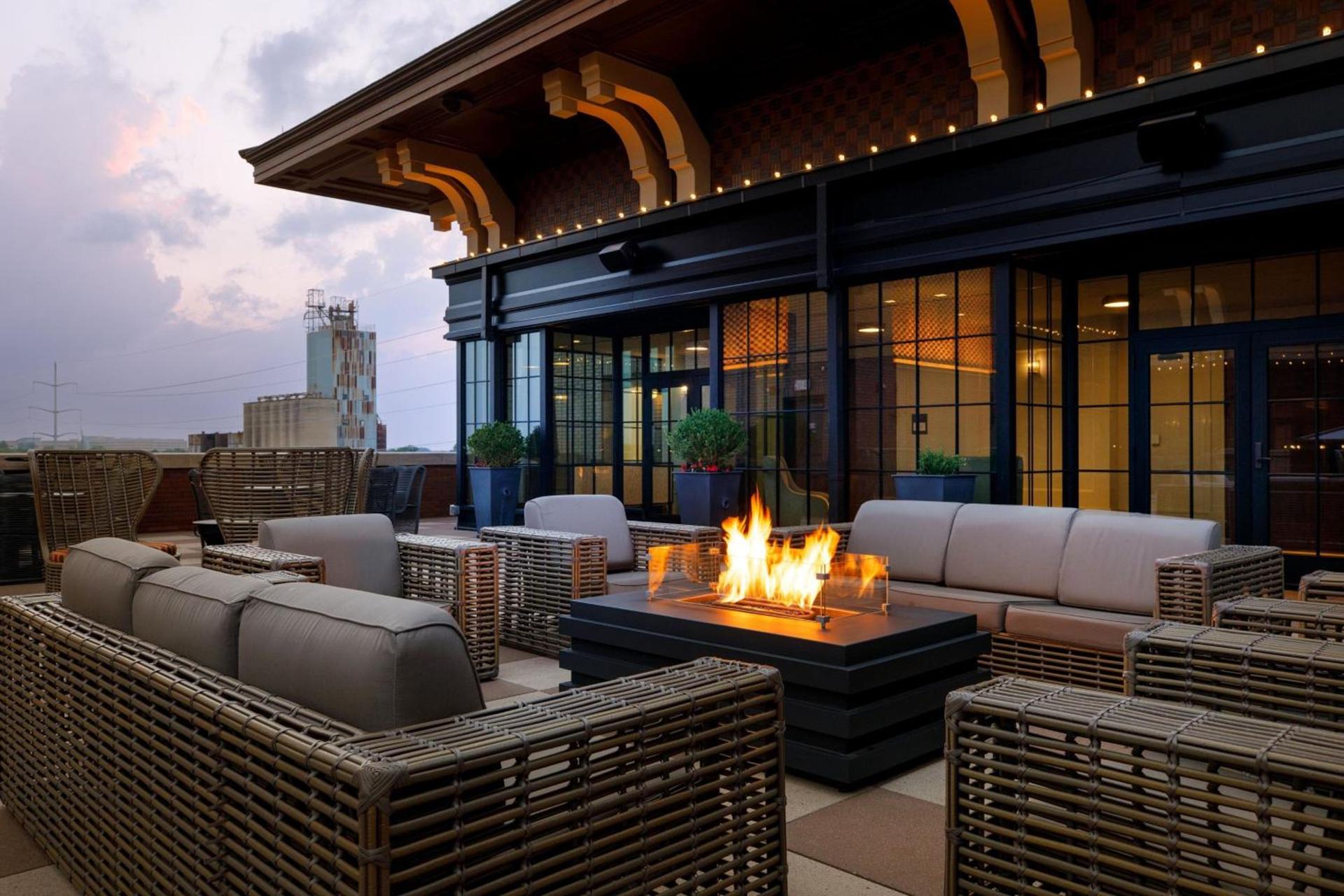 Hotel Vin, Grapevine, Autograph Collection photo 47