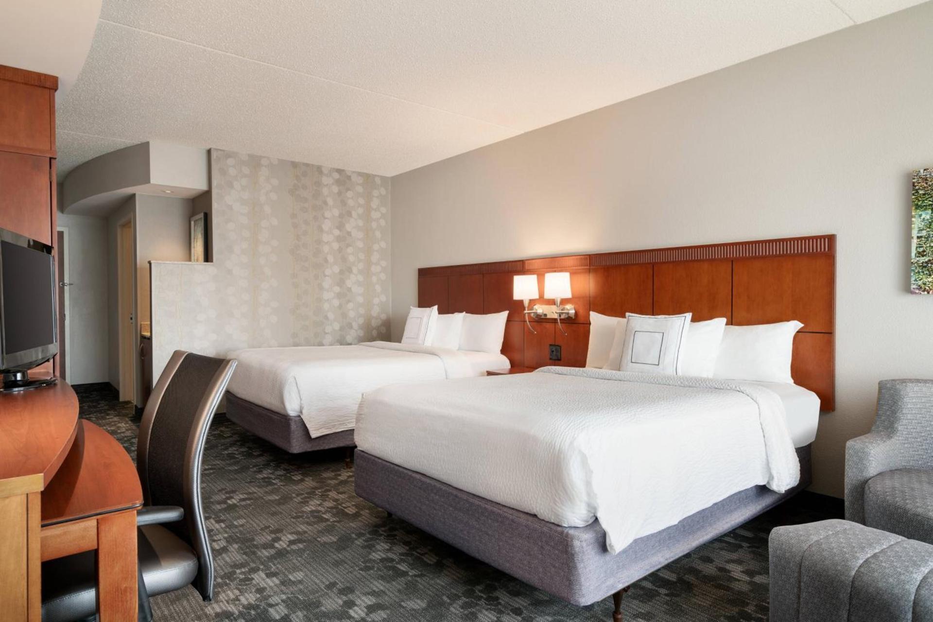 Courtyard by Marriott Ewing Princeton photo 16