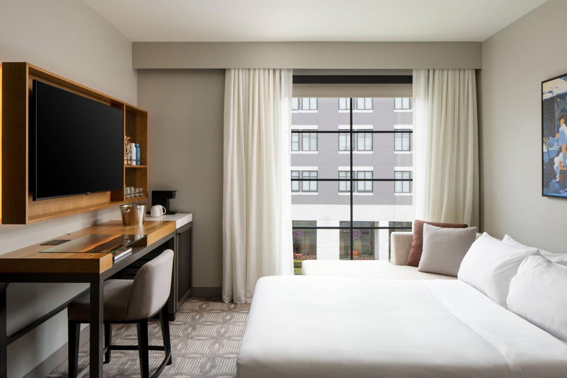 Epicurean Hotel, Autograph Collection photo 44