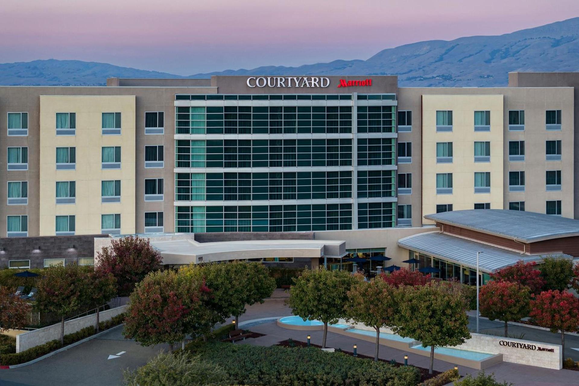 Courtyard by Marriott San Jose North/ Silicon Valley photo 1