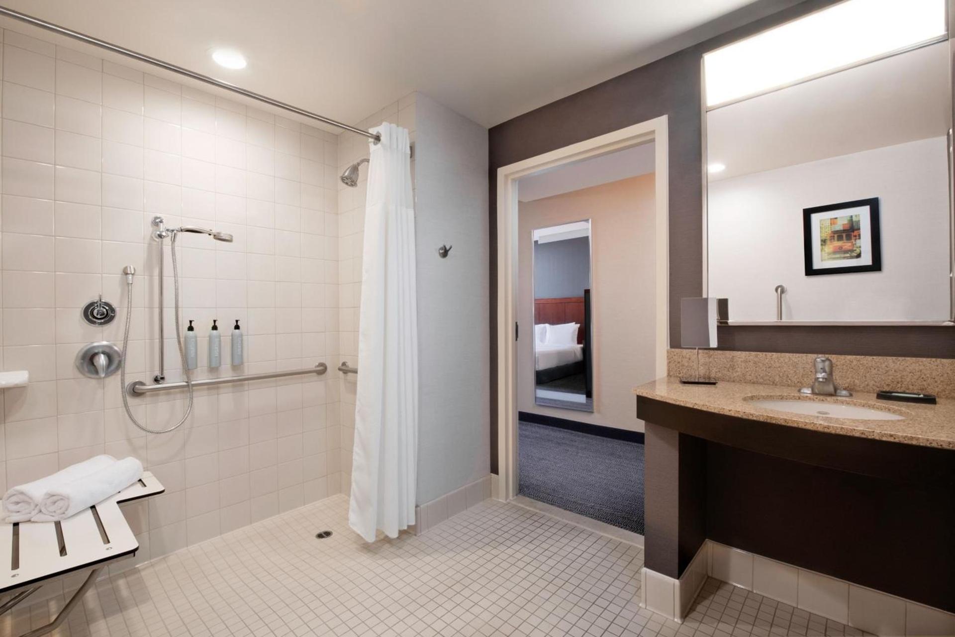 Courtyard by Marriott San Jose North/ Silicon Valley photo 35
