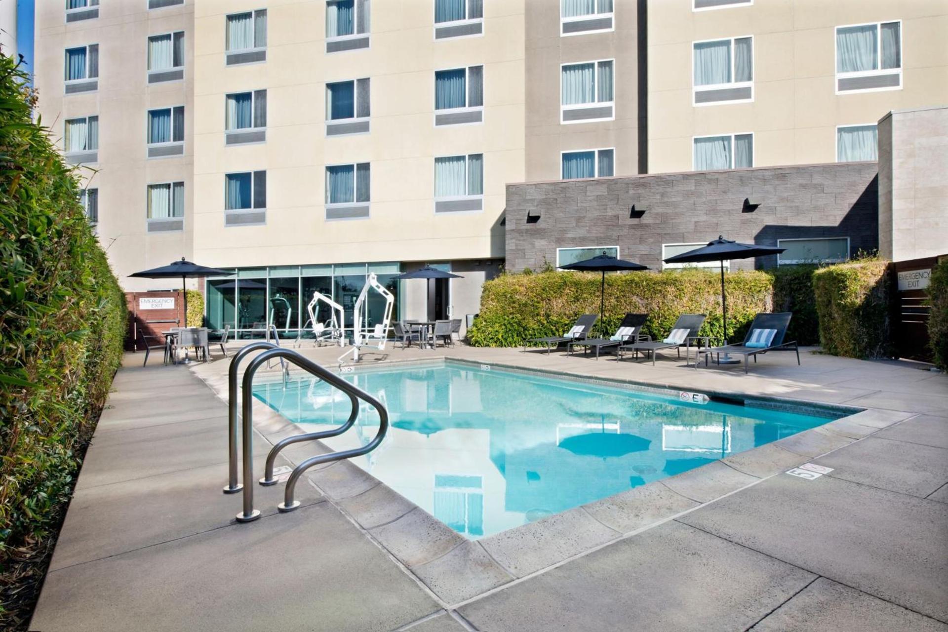Courtyard by Marriott San Jose North/ Silicon Valley photo 41