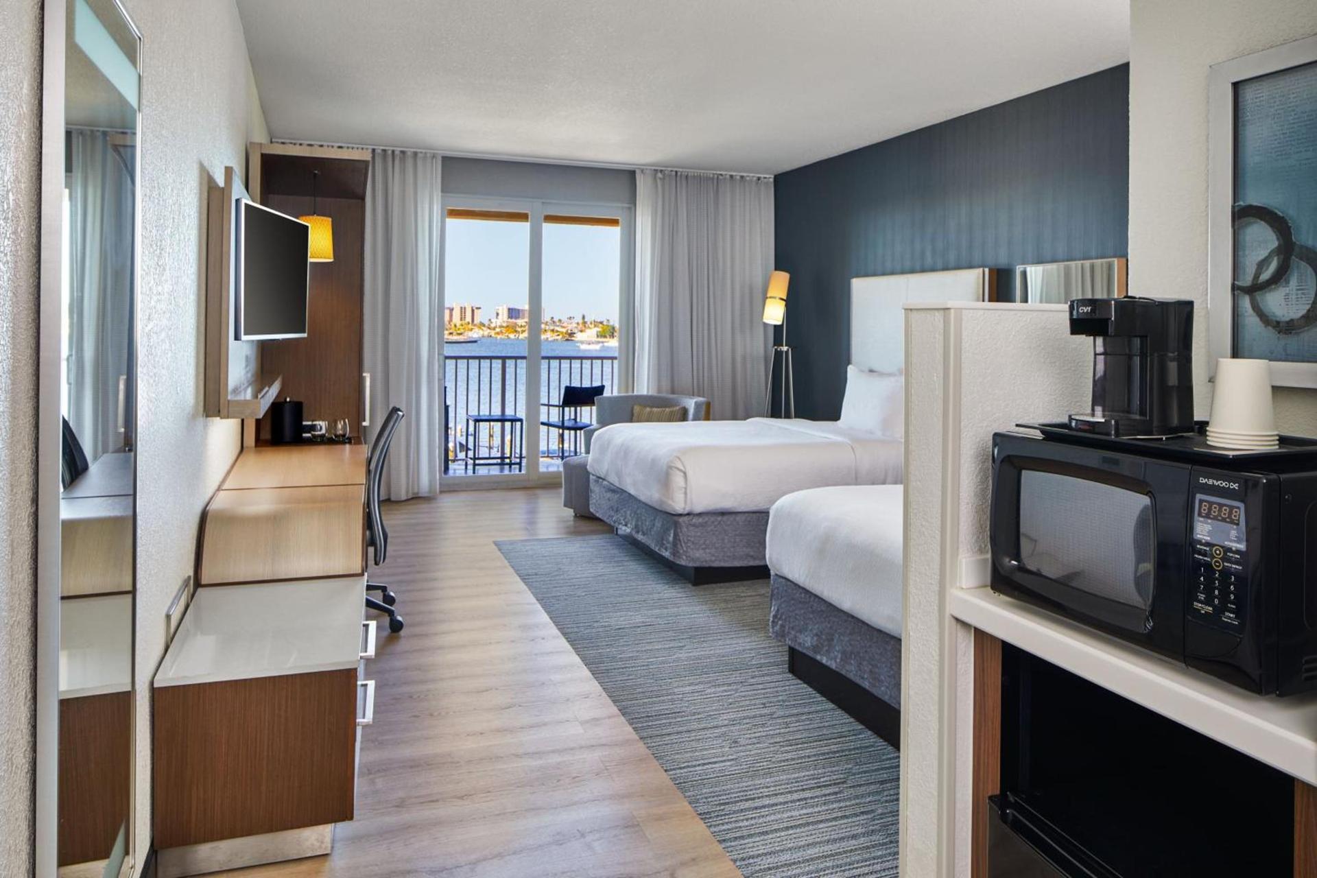 Courtyard by Marriott St. Petersburg Clearwater/Madeira Beach photo 35