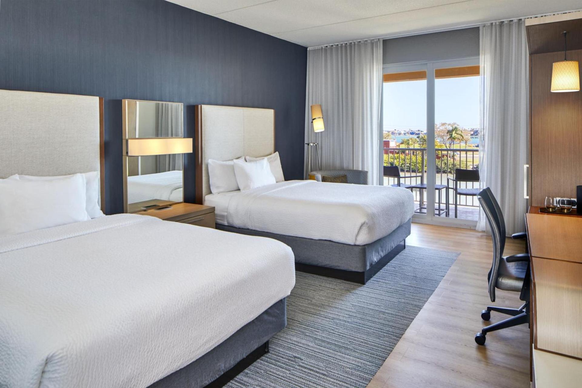 Courtyard by Marriott St. Petersburg Clearwater/Madeira Beach photo 36