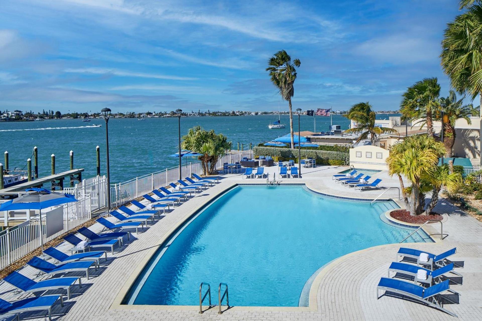 Courtyard by Marriott St. Petersburg Clearwater/Madeira Beach photo 10