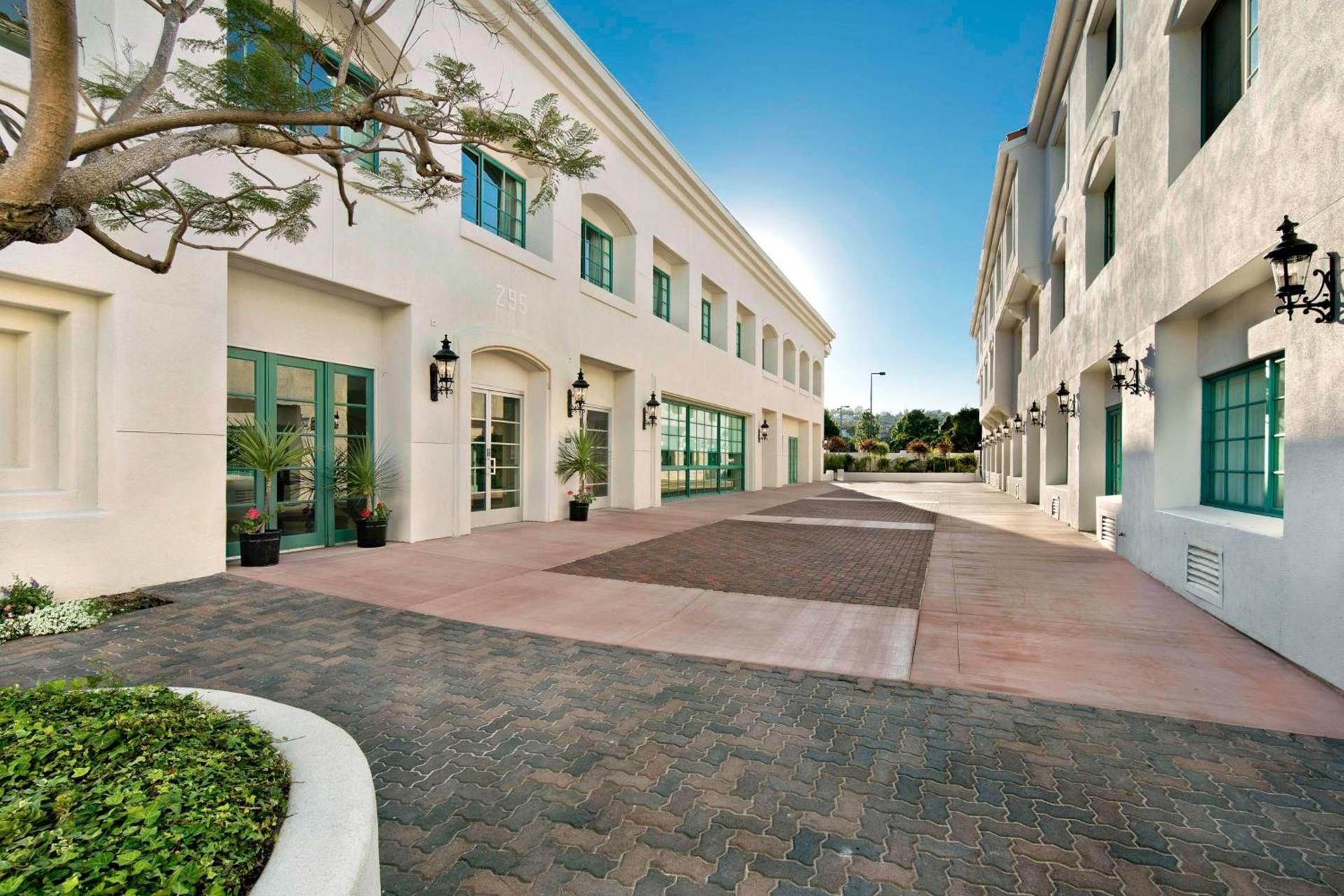 DoubleTree by Hilton San Pedro photo 42