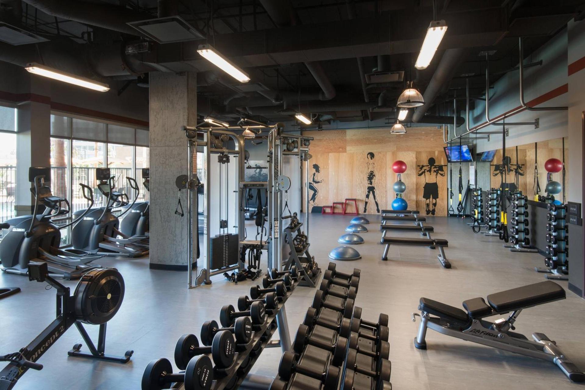 Courtyard by Marriott Irvine Spectrum photo 34