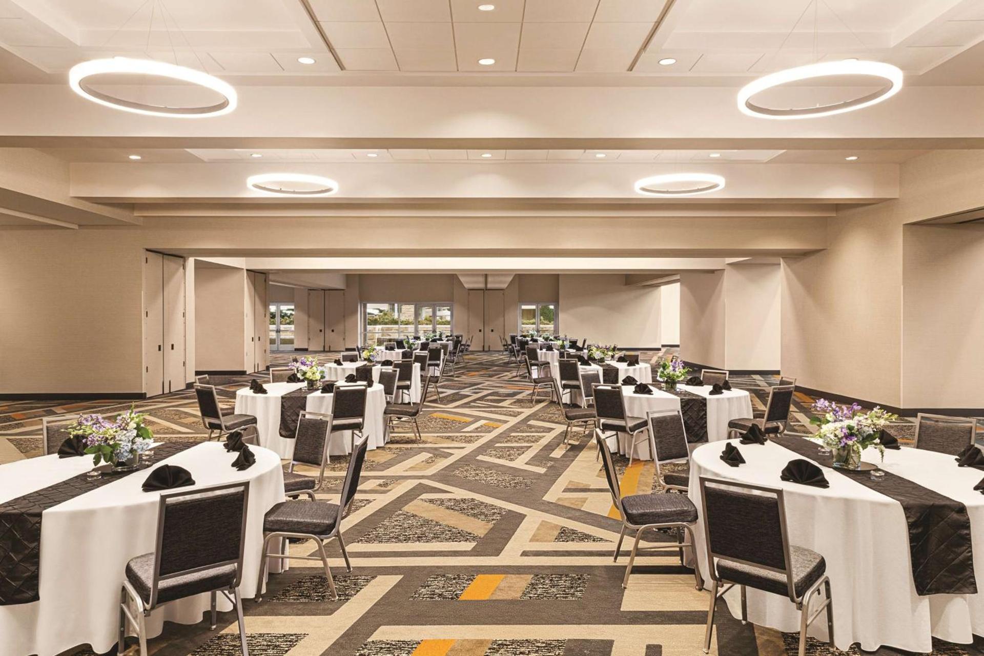 Hilton Knoxville Airport photo 43
