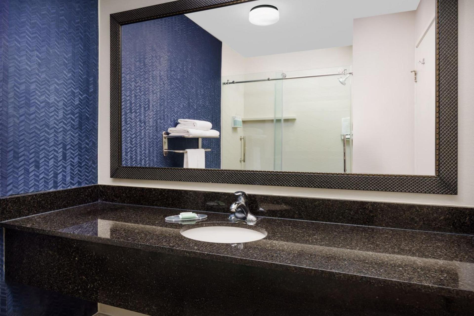 Fairfield Inn by Marriott Philadelphia Airport photo 22