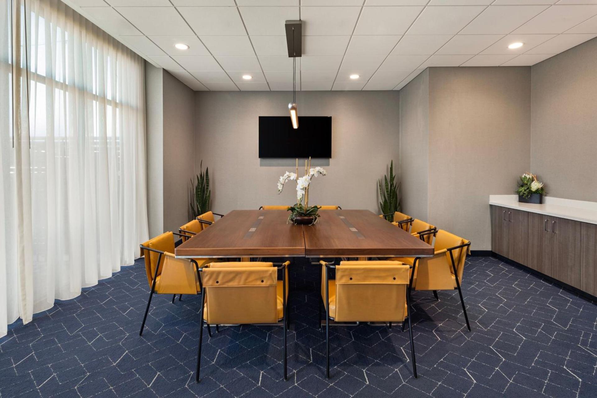 Courtyard by Marriott Bettendorf photo 51