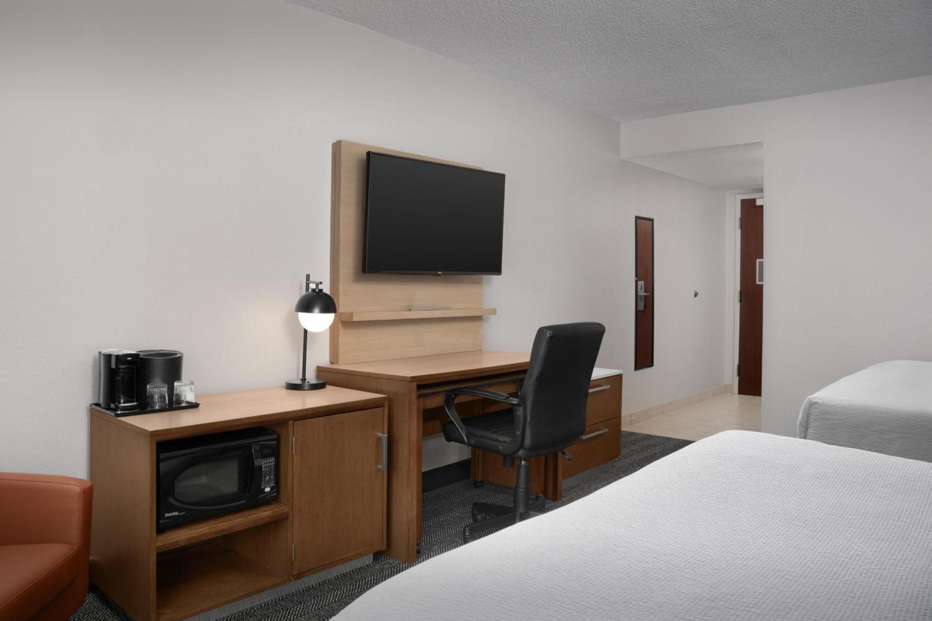Courtyard by Marriott Orlando East/UCF Area photo 8
