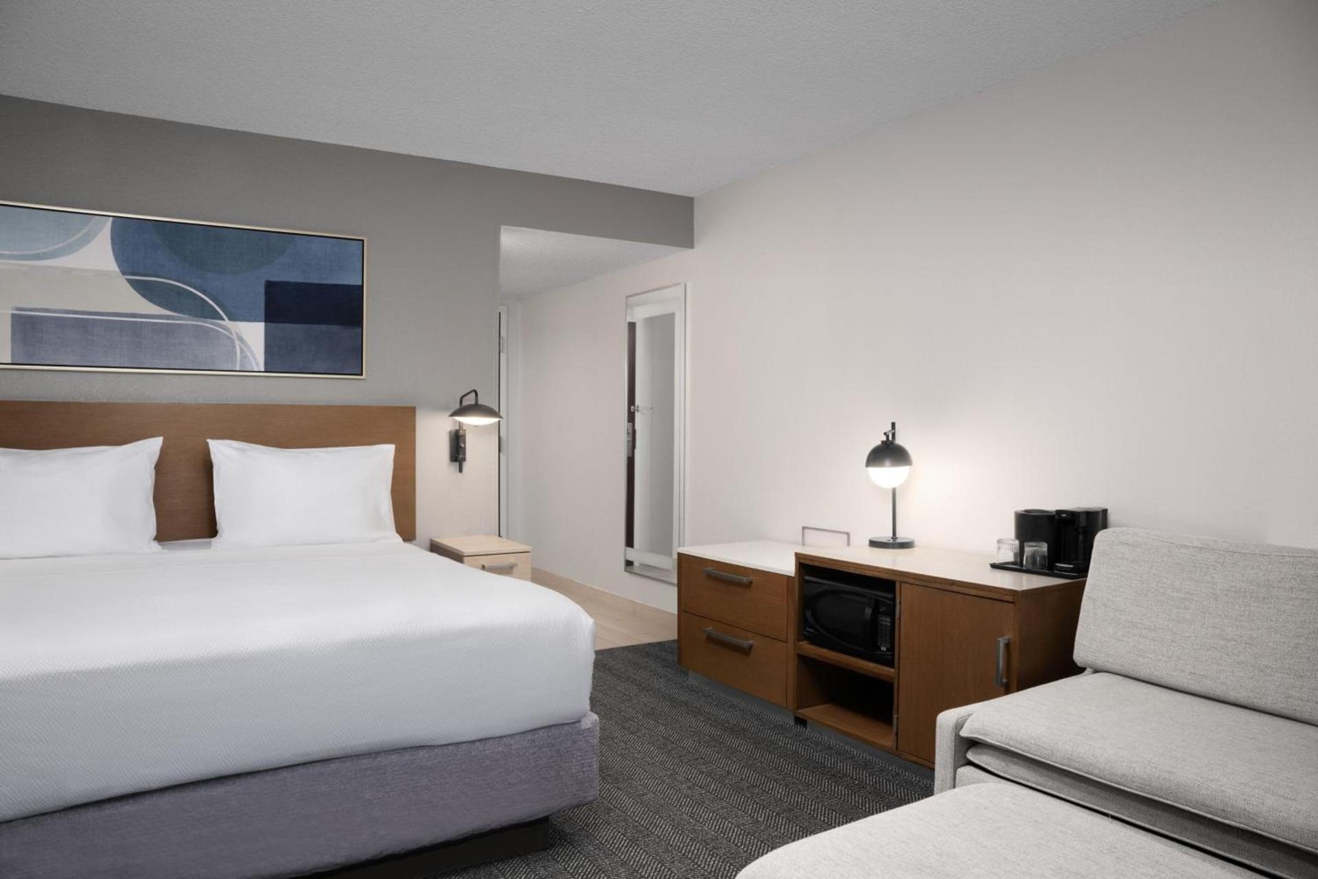 Courtyard by Marriott Orlando East/UCF Area photo 9