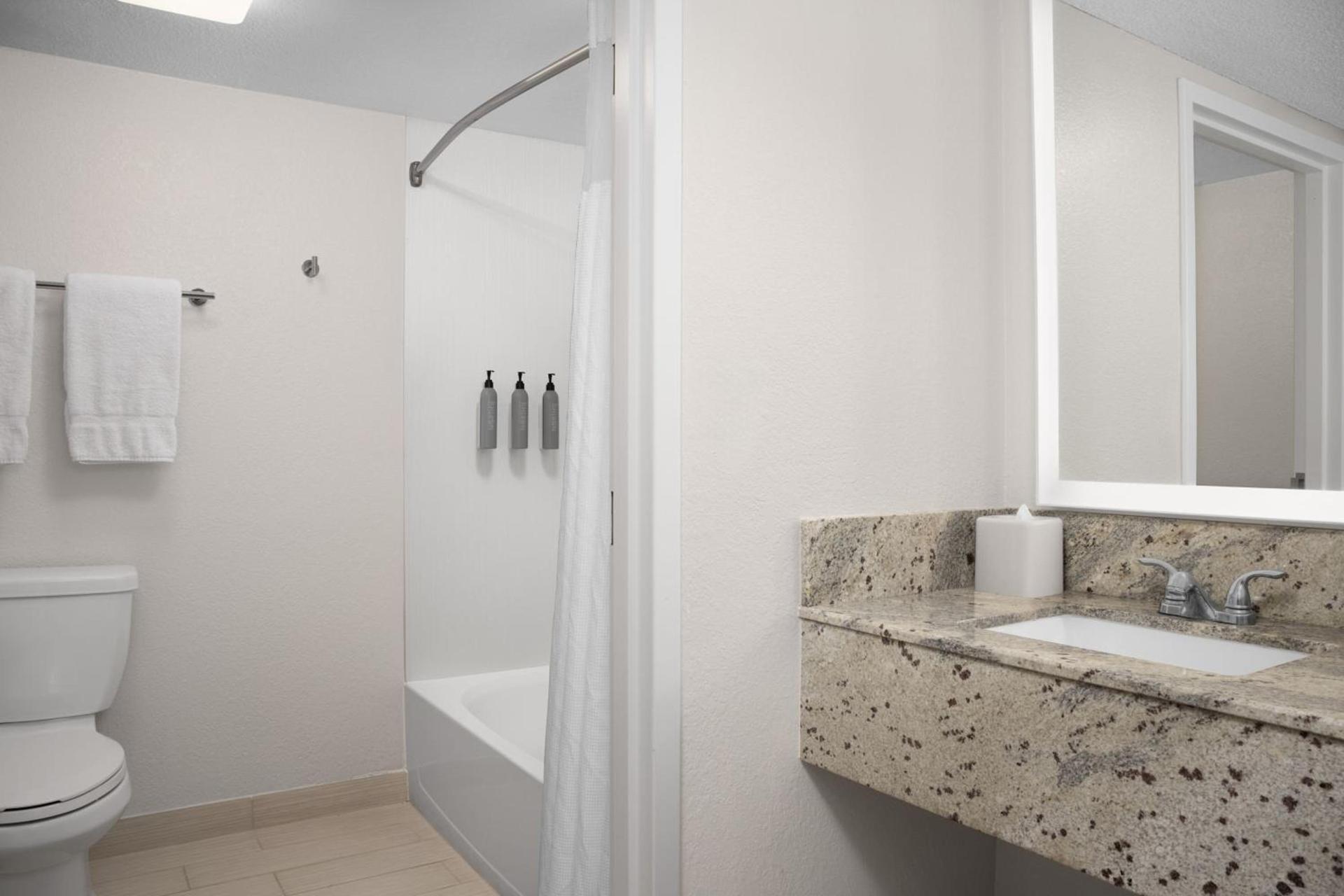 Courtyard by Marriott Orlando East/UCF Area photo 16