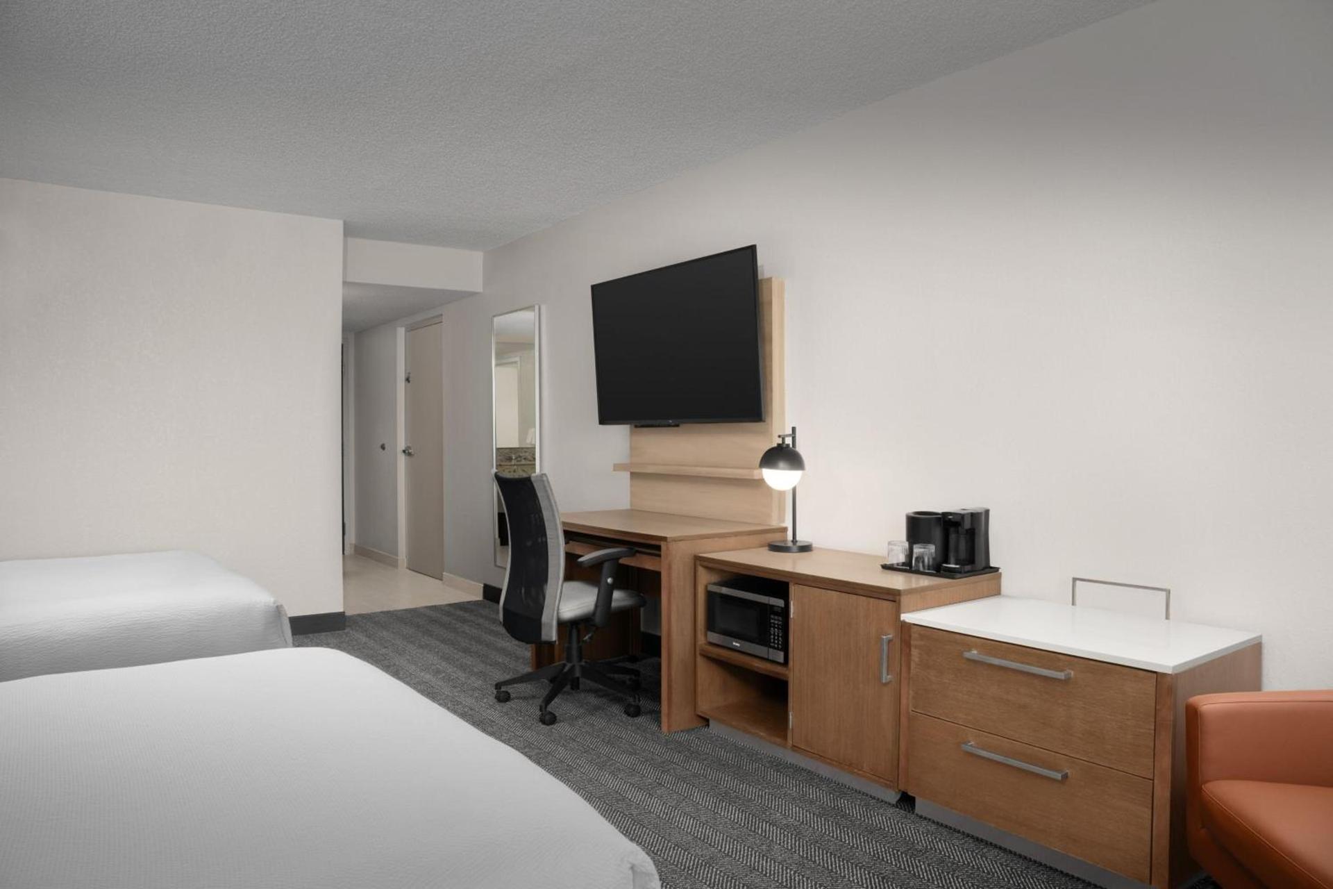 Courtyard by Marriott Orlando East/UCF Area photo 7