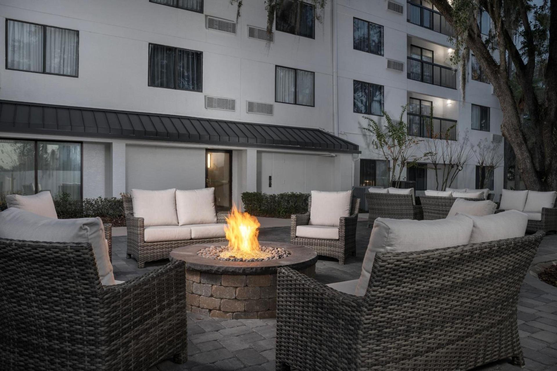 Courtyard by Marriott Orlando East/UCF Area photo 25