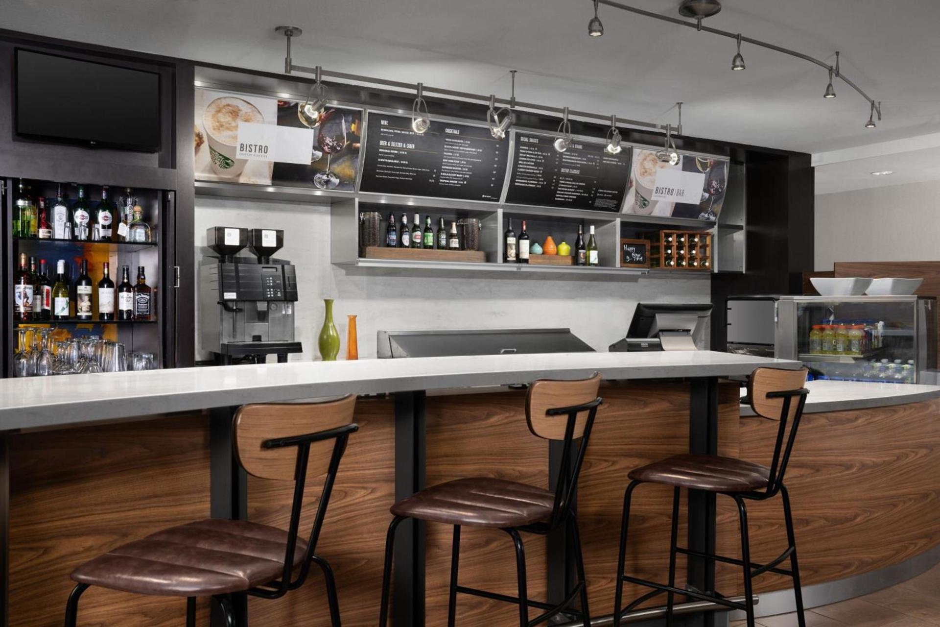Courtyard by Marriott Orlando East/UCF Area photo 27