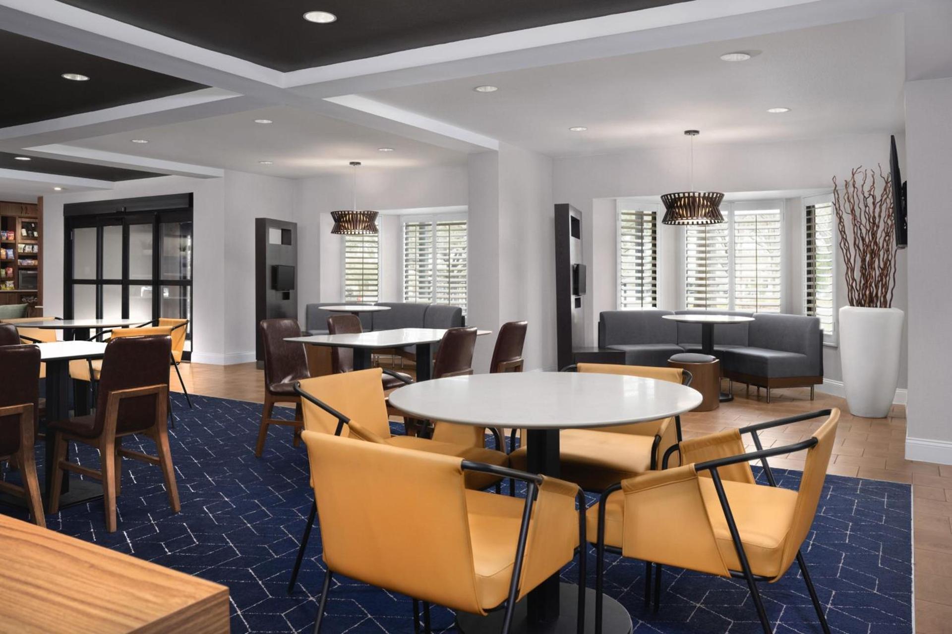 Courtyard by Marriott Orlando East/UCF Area photo 28