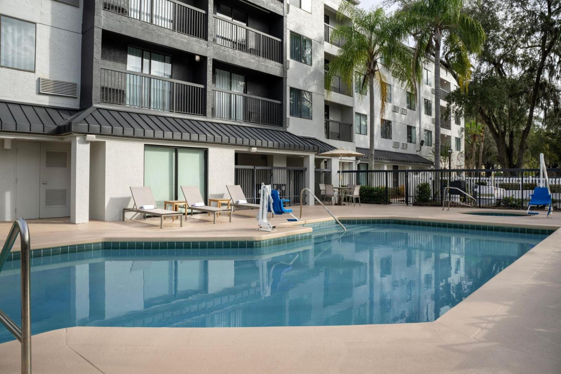 Courtyard by Marriott Orlando East/UCF Area photo 32
