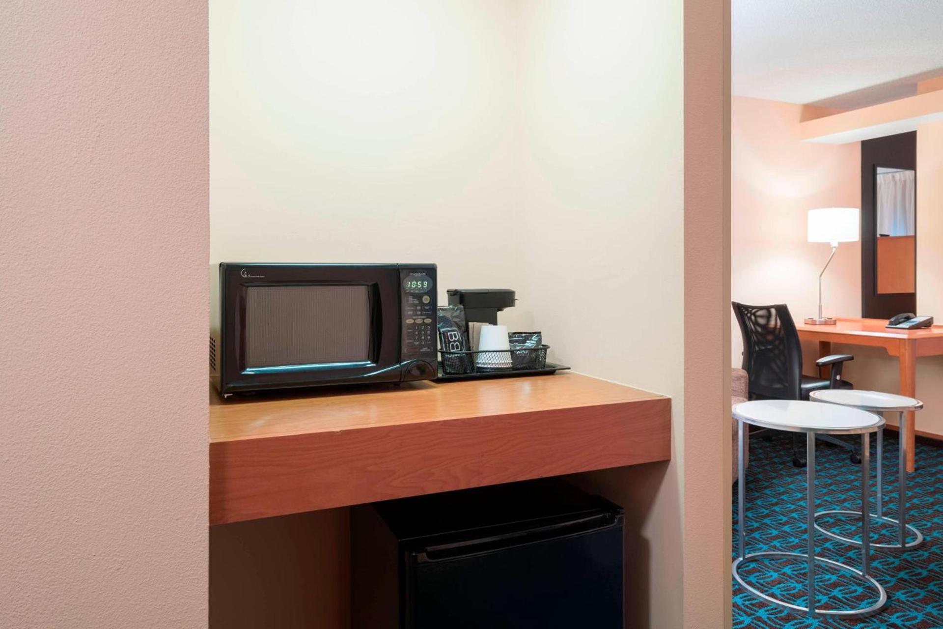 Fairfield Inn & Suites by Marriott State College photo 18
