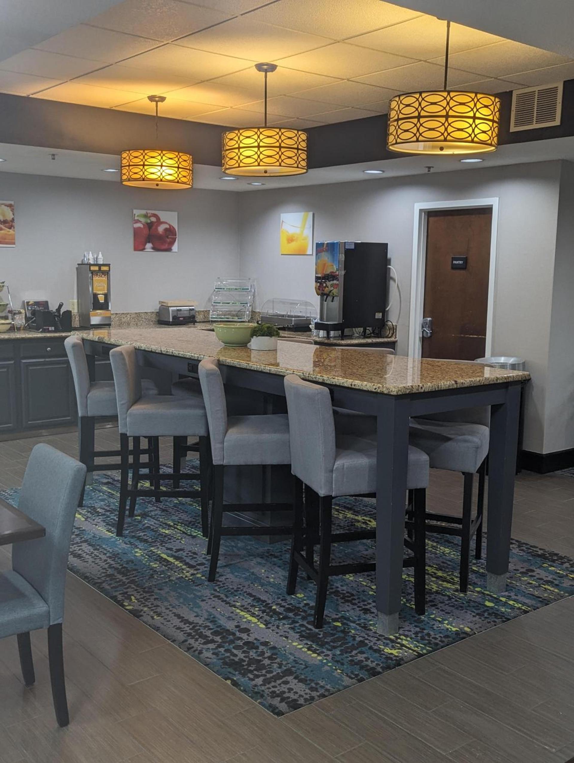 Quality Inn Danville - University Area photo 5