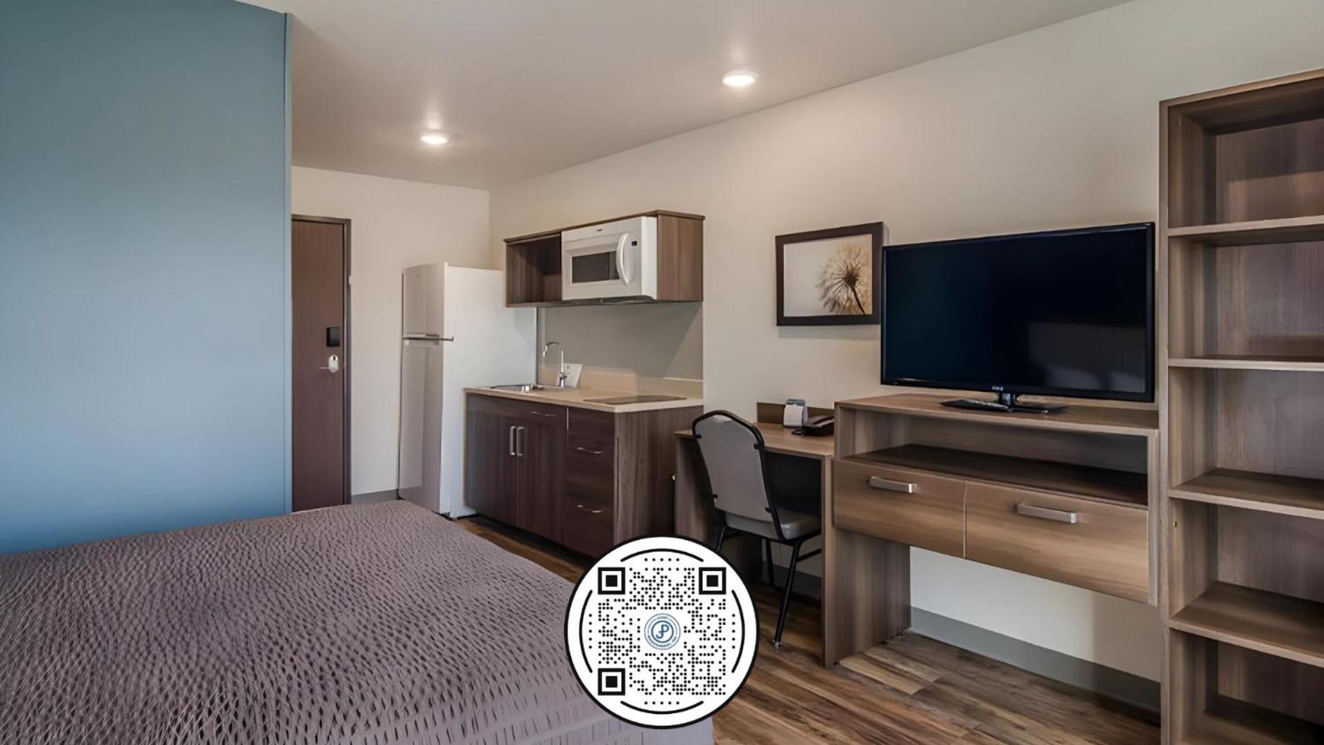 WoodSpring Suites Libertyville - Chicago photo 4