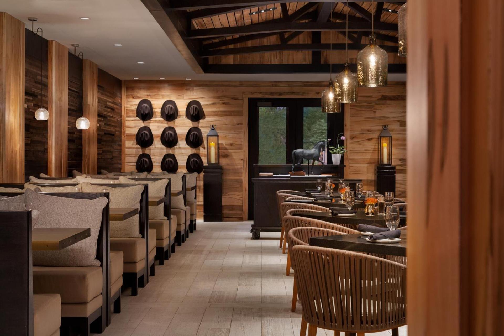Casitas At The Hoodoo Moab, Curio Collection By Hilton photo 39