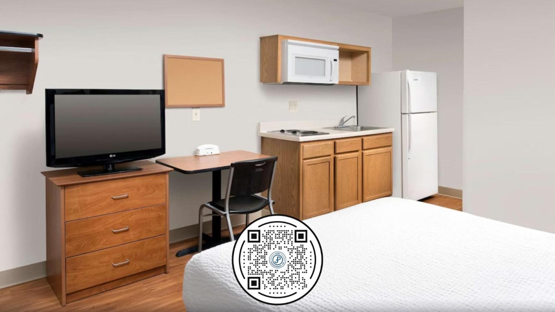 WoodSpring Suites St Louis Arnold photo 8