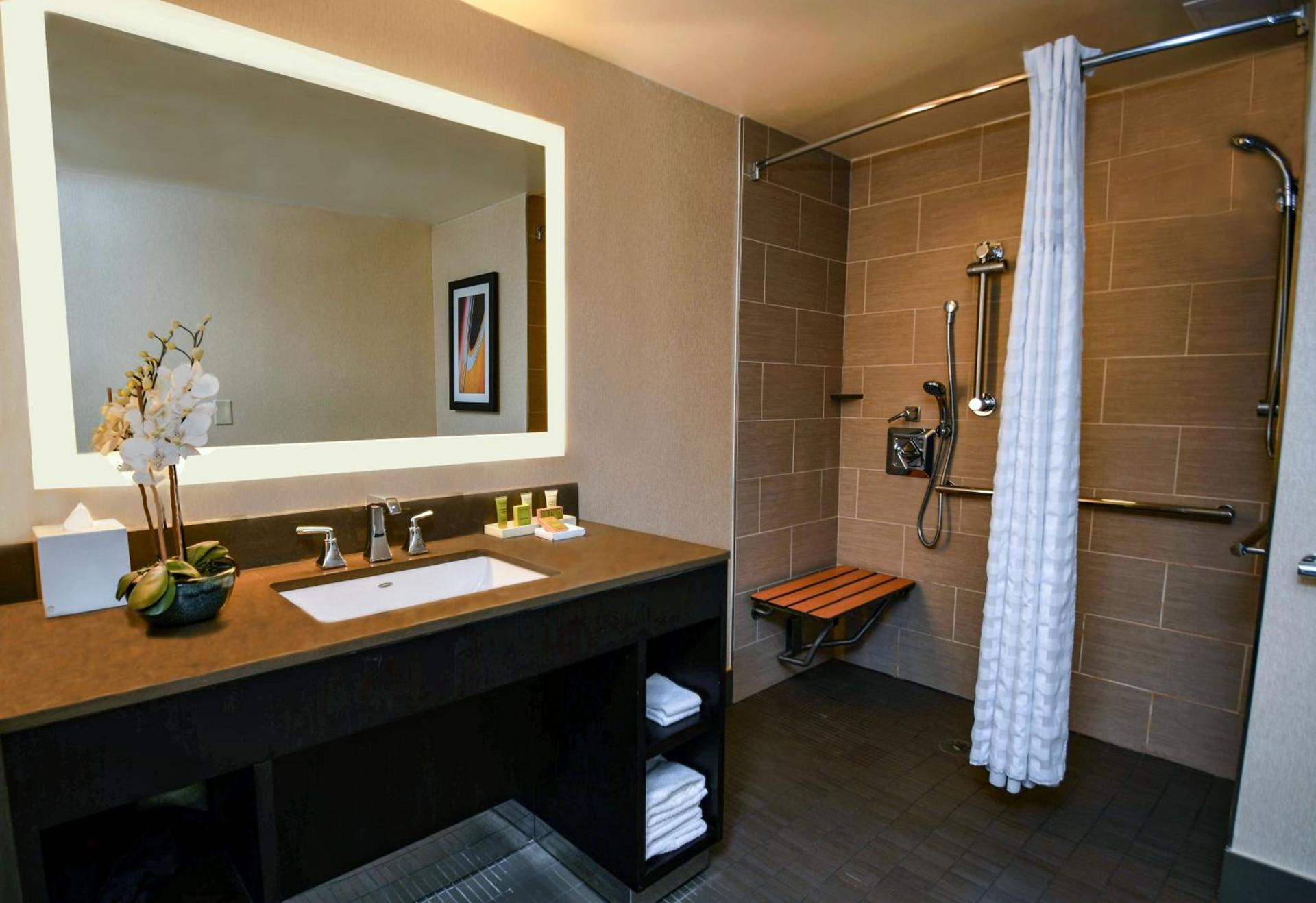 Hilton Austin photo 70
