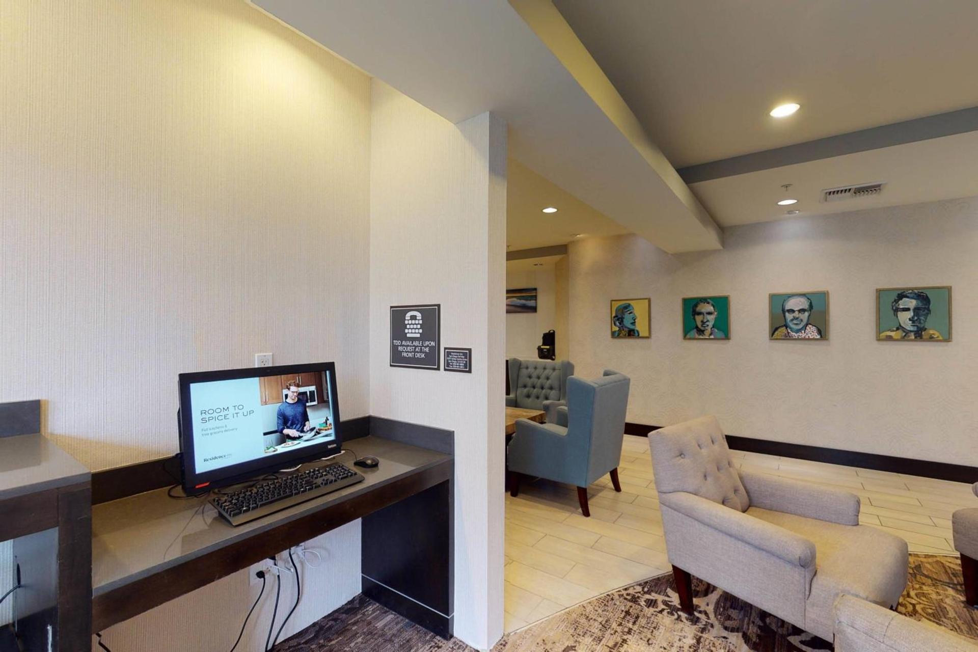 Residence Inn San Diego Del Mar photo 15