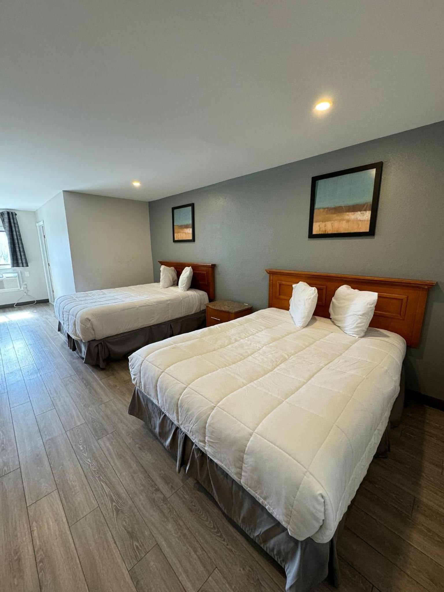 Days Inn by Wyndham Moosic photo 14