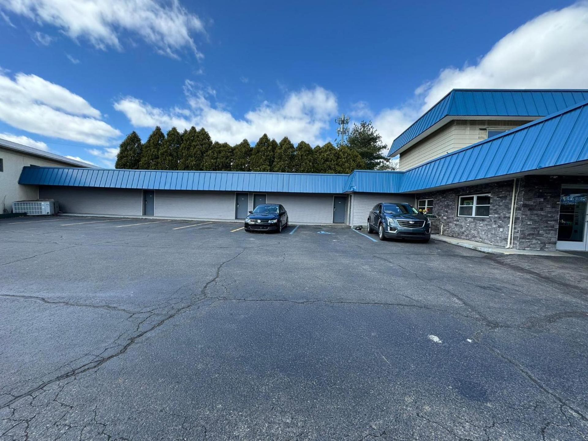 Days Inn by Wyndham Moosic photo 8
