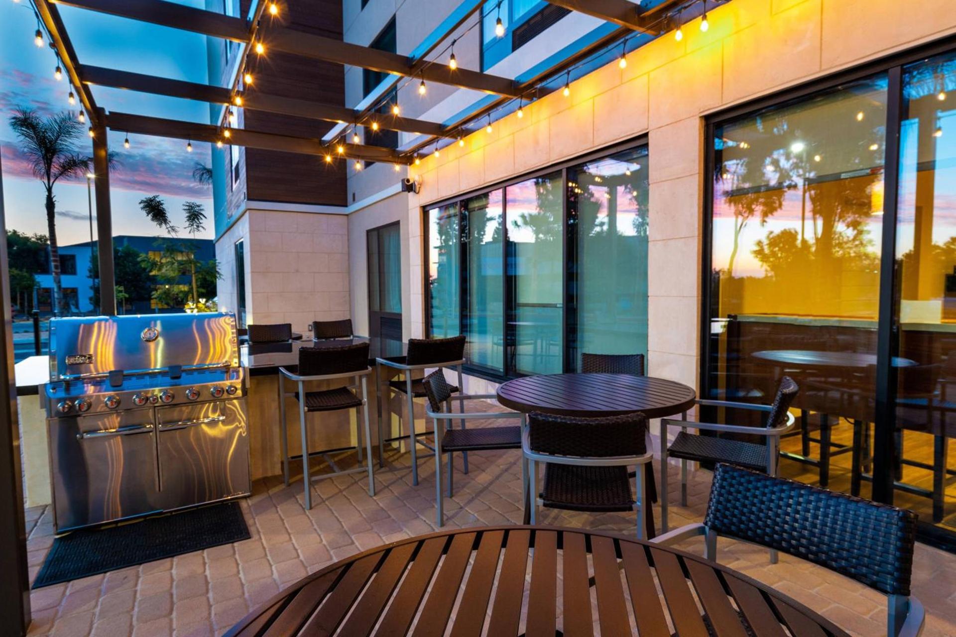 TownePlace Suites Irvine Lake Forest photo 5