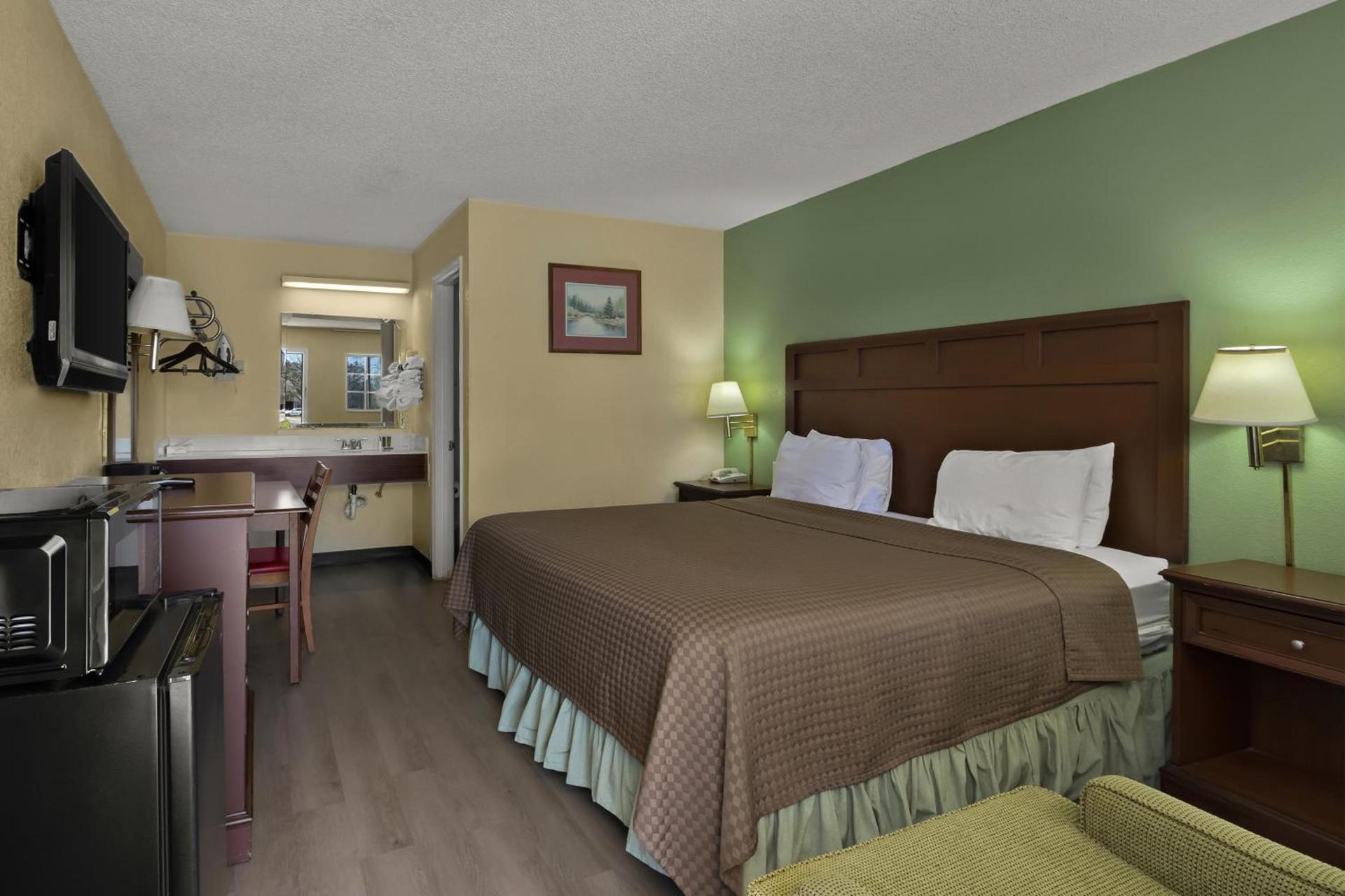 Americas Best Value Inn Edenton photo 9