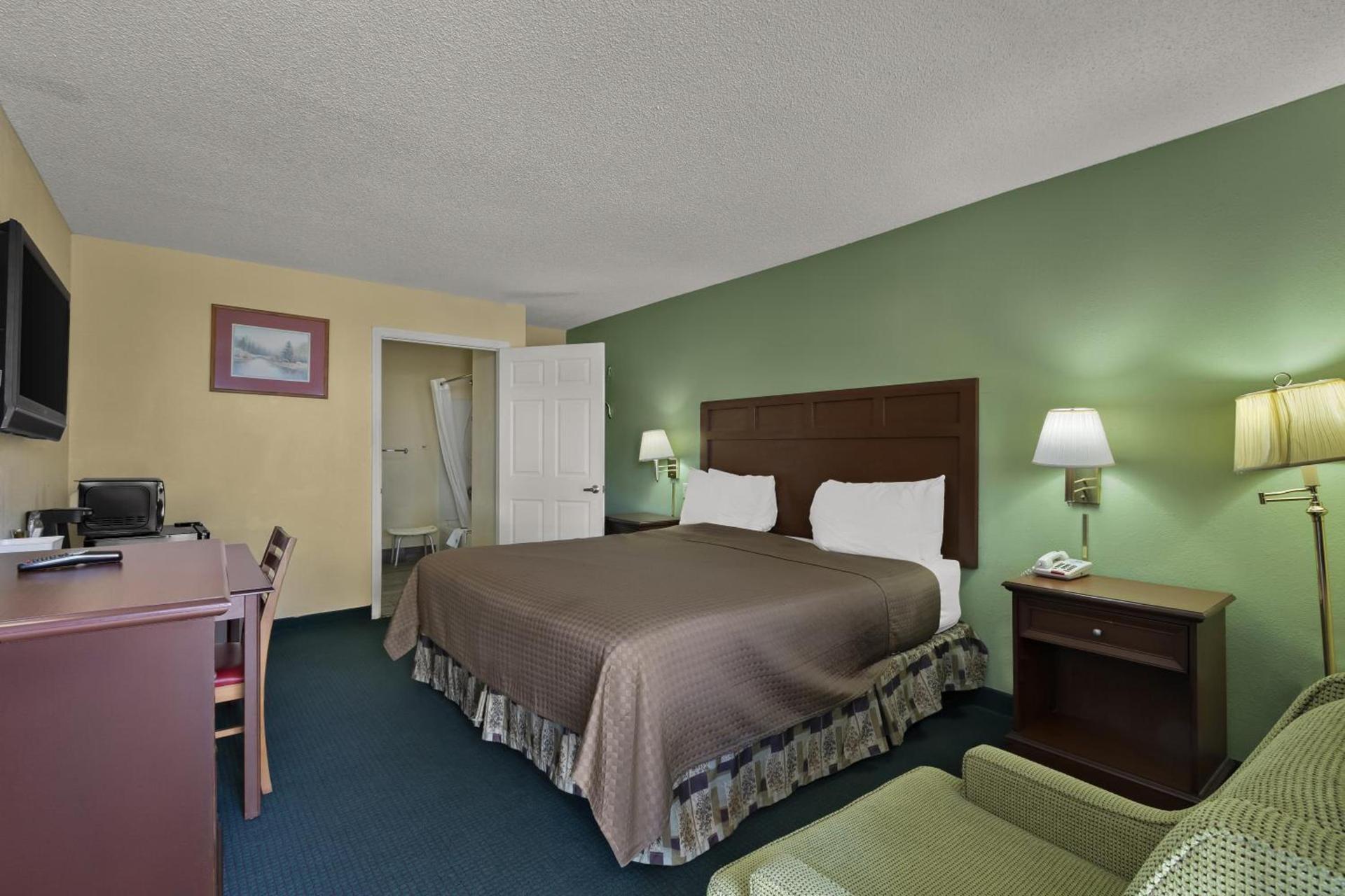 Americas Best Value Inn Edenton photo 25